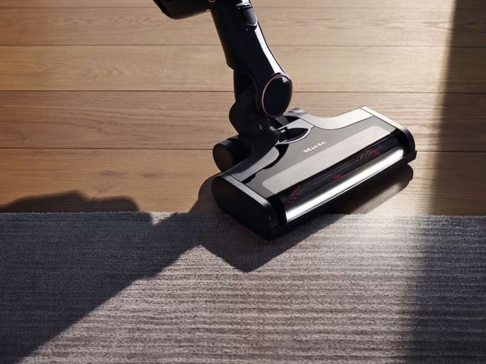 Miele Triflex HX2 Cat & Dog Obsidian Black - Bagged Cylinder Vacuum Cleaner - Image 7