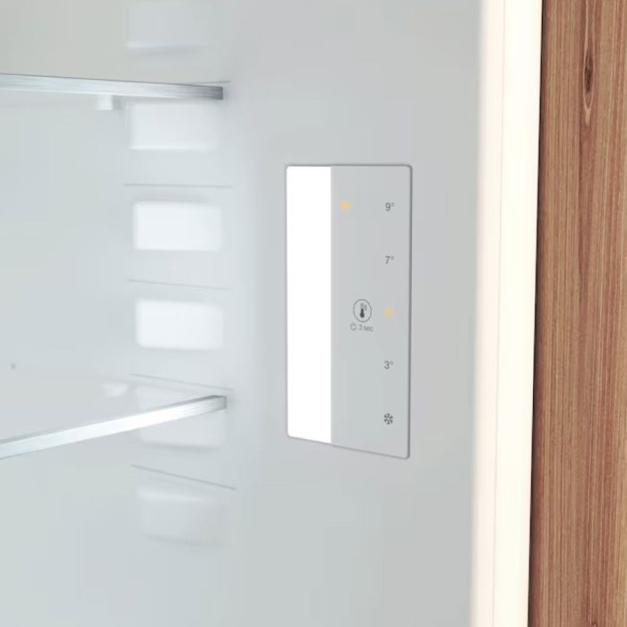 KU7015D Miele - 82 x 60cm Built in fridge - Image 4